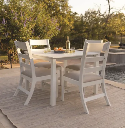 Berkley Expandable Table 42" x 42" - Hammered Top