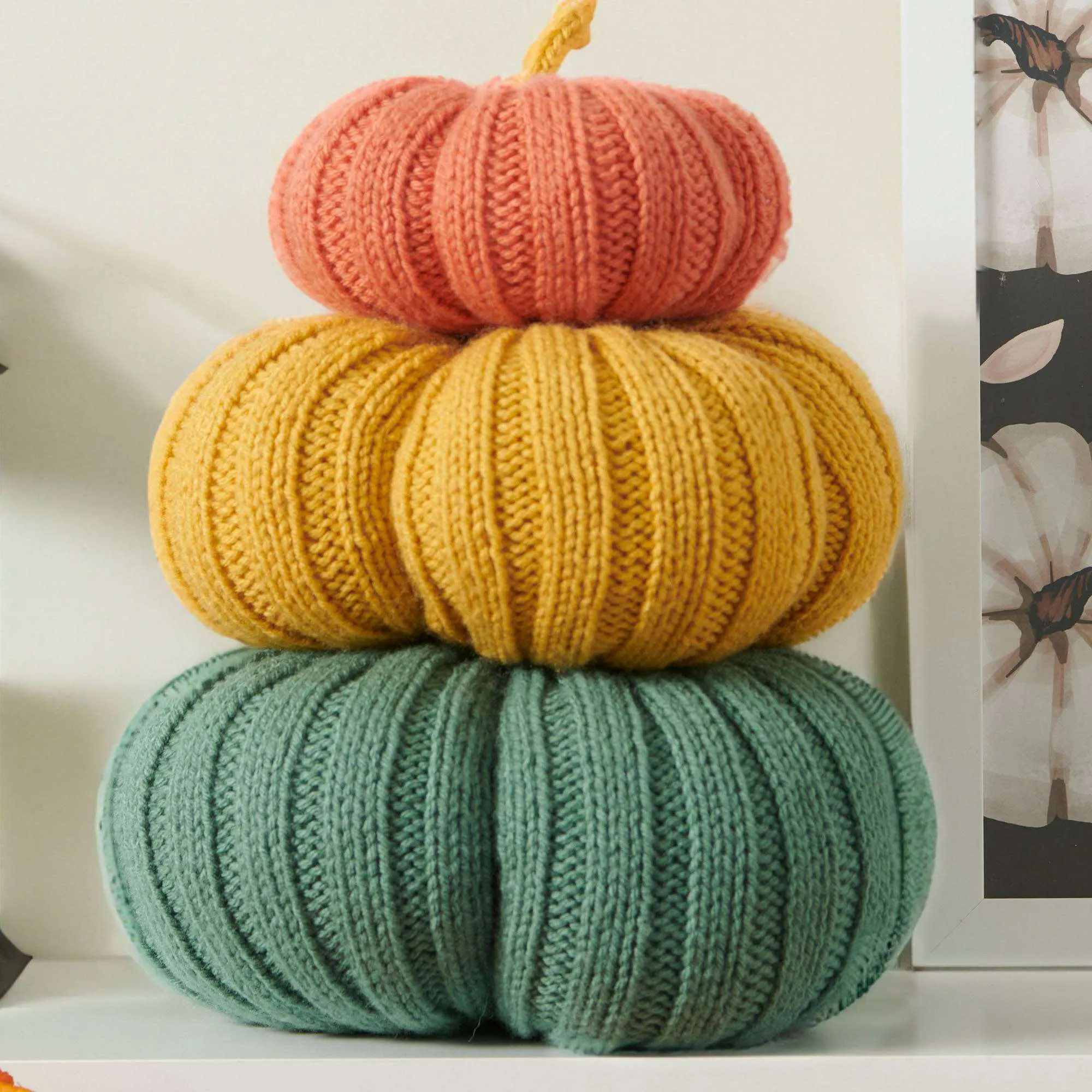 Caron Knit Pumpkin Center Piece