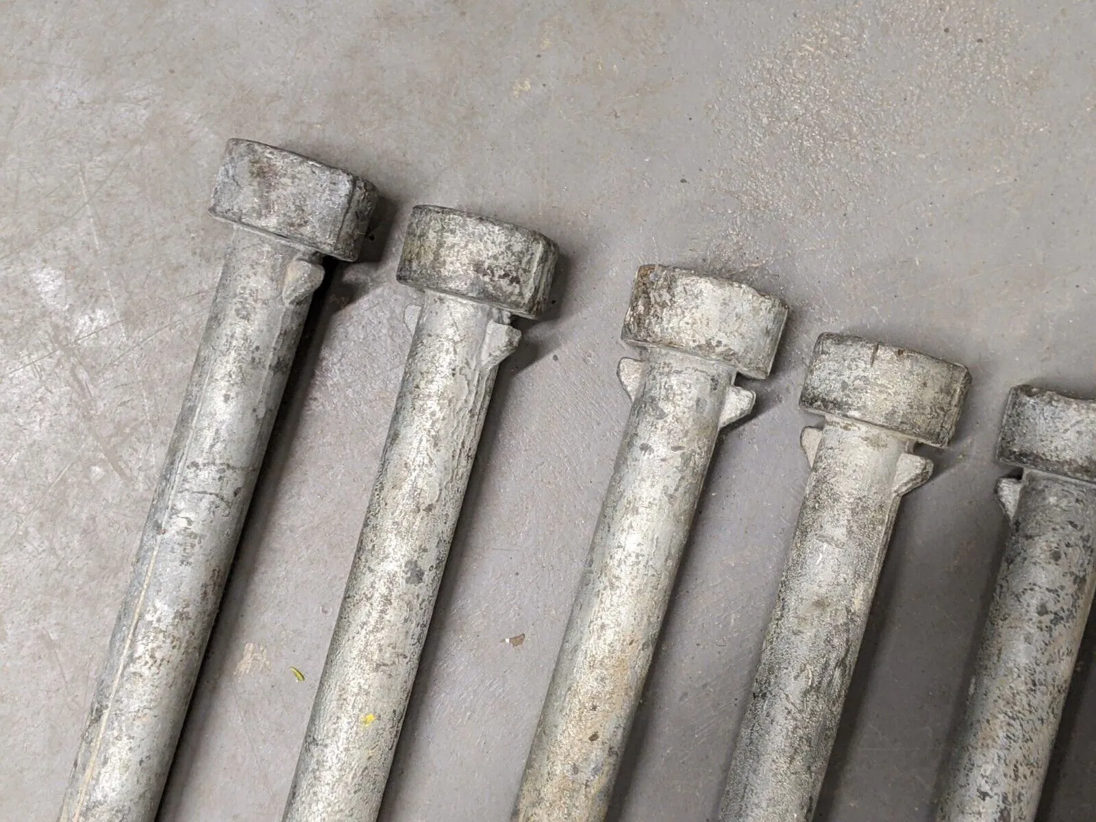Heavy Duty Galvanised Steel Marquee Gazebo Tent Pegs Stakes Pins