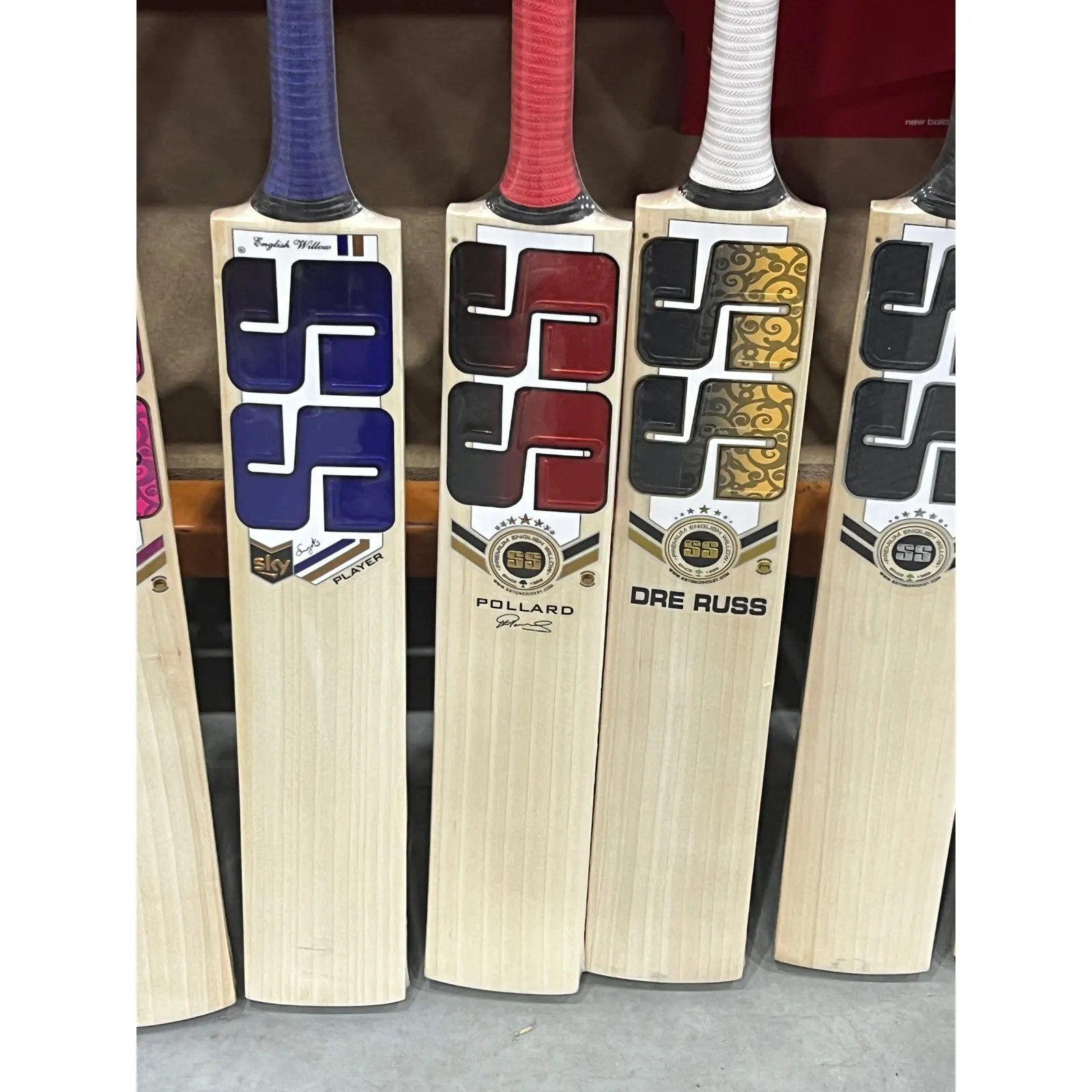 SS Ton SKY Players (Surya Yadav) Adult Cricket Bat