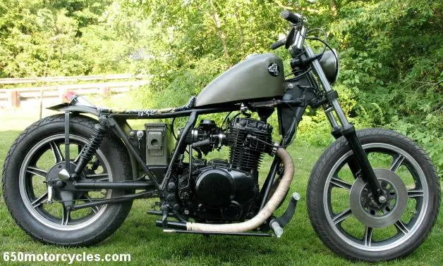 TC Bros. Yamaha XS400 Forward Controls